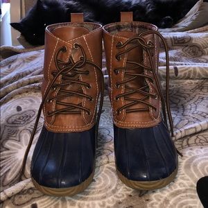 Pre-loved bean boot knock offs